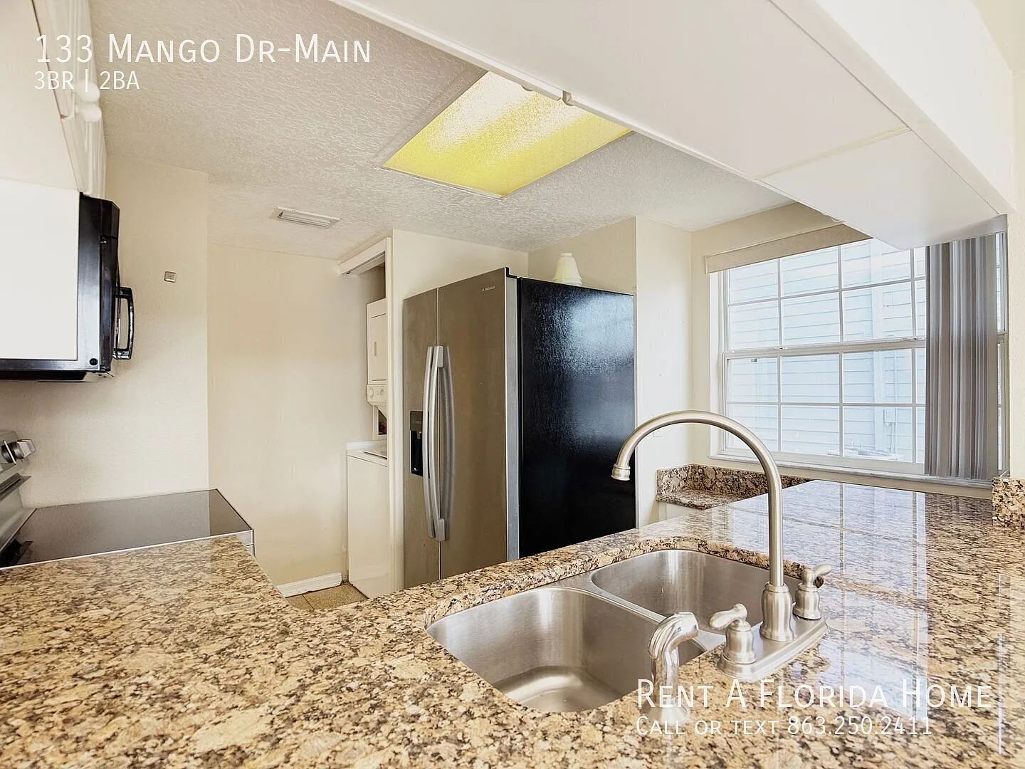 Sought-After Four Corners Location! Water & Electric Included! Restrictions Apply! Fresh Interior... — Photo 4
