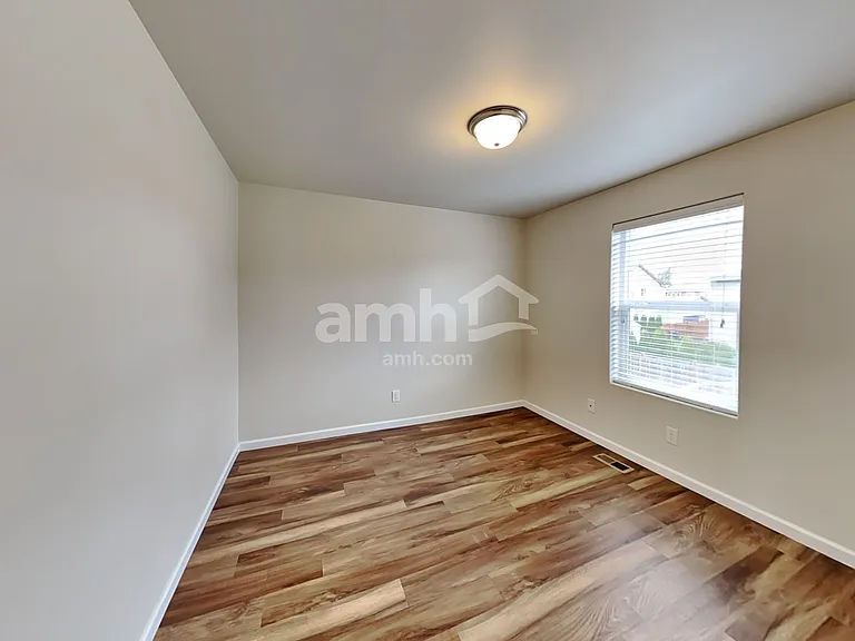 2681 Moore Ave — Photo 21