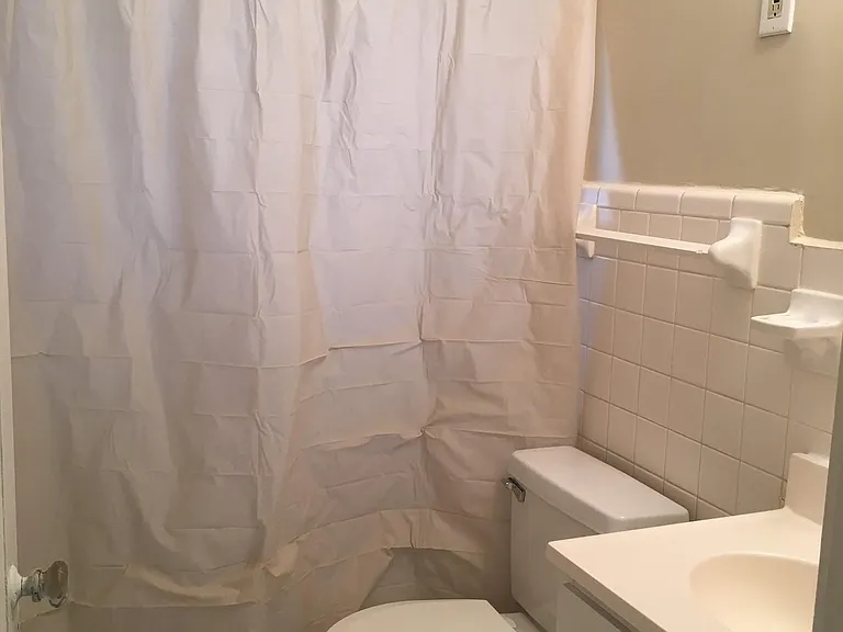 310 Wendover Ave — Photo 10