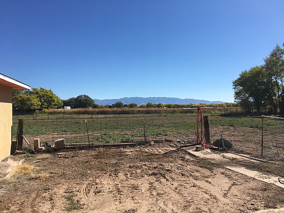 2nd image of 51 Camino De Los Chavez