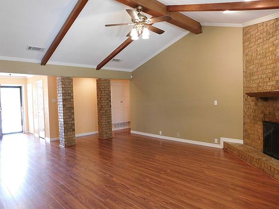 5th image of 3913 Richardson Dr