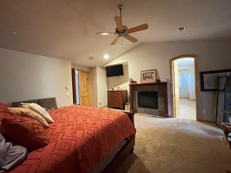 Master suite with ensuite bathroom, gas fireplace and huge walk-in closet.