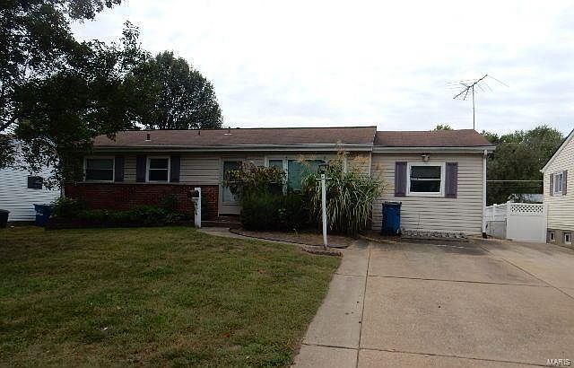 1st image of 534 Holiday Ave