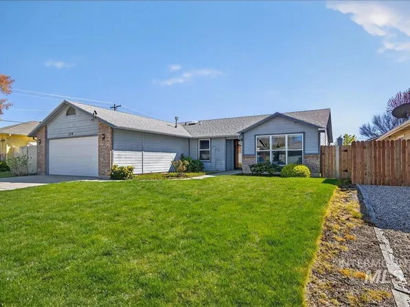 1579 E Falconrim Ct, Eagle, ID 83616