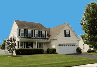 6 Bay Pine Dr, Ocean View, DE 19970