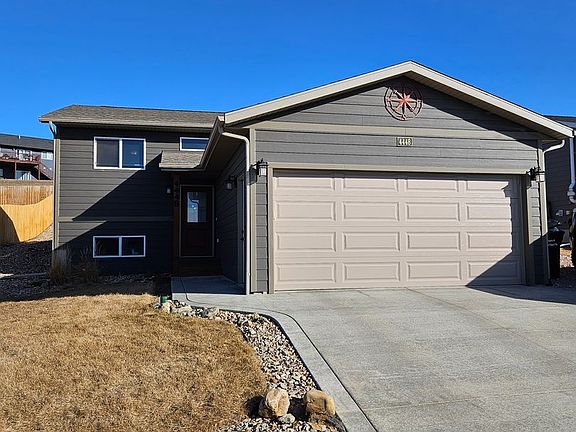 3rd image of 4448 Avenue A