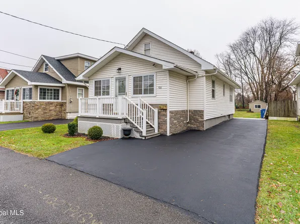 58 Arcadia Court, Albany, NY 12205