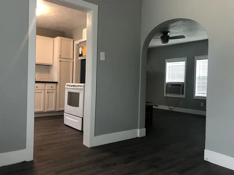 1708 Baker Ave #1704 — Photo 5