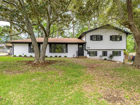 918 Manor Pl, Shreveport, LA 71118