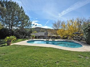 26120 Matlin Rd, Ramona, CA 92065