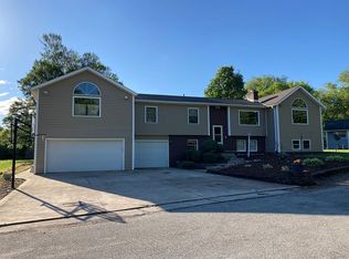 3176 Red Bird Ln, Shelby, OH