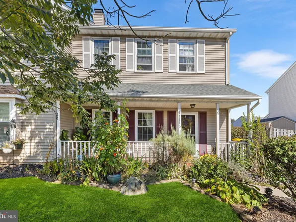 1116 School House Ln, Quakertown, PA 18951