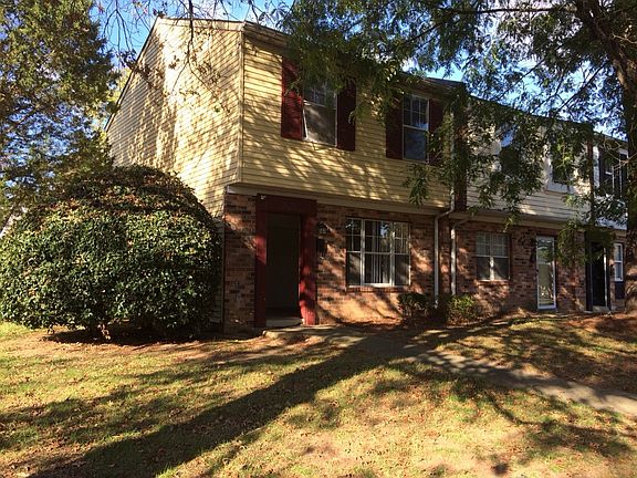 2nd image of 3632 Meadowdale Blvd
