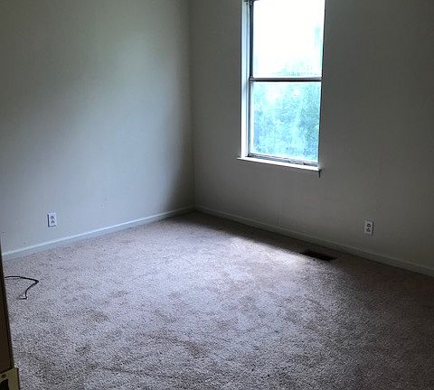 5th image of 3613 Willow Creek Ct #3613
