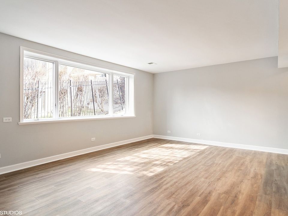 Living Room before it was painted a Frost White
