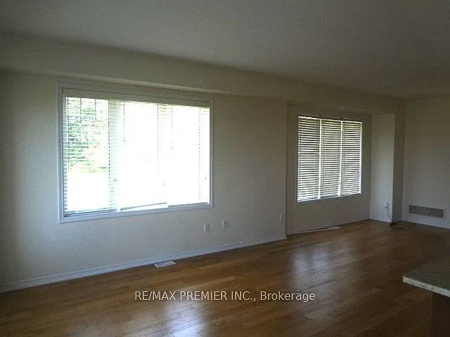 3 bed, $2,499 — Photo 3