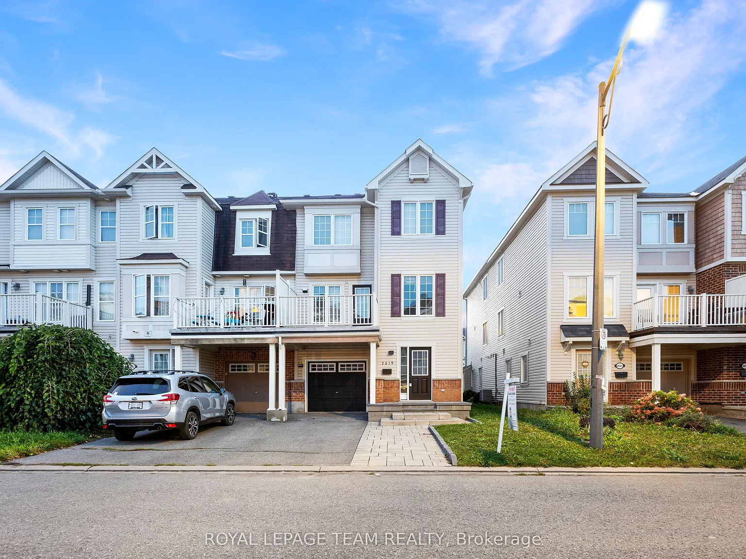 3 bed, $2,600 — Photo 1