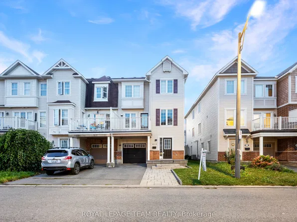 2619 Baynes Sound Way, Ottawa, ON K2J 0X2
