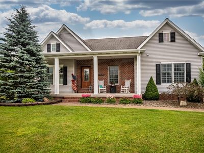 24 Teaberry Ln, Grove City, PA, 16127