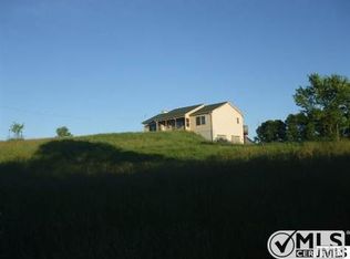 13755 Seymour Rd, Grass Lake, MI 49240