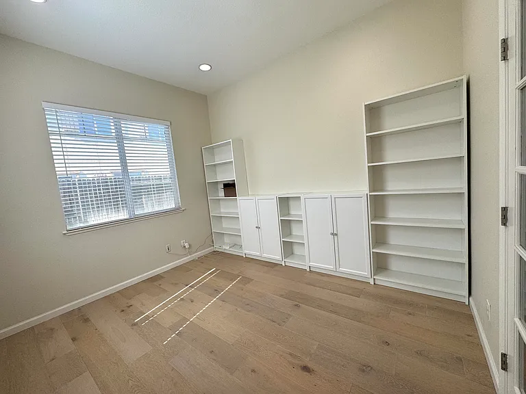 4181 Cherry Blossom Ln — Photo 16