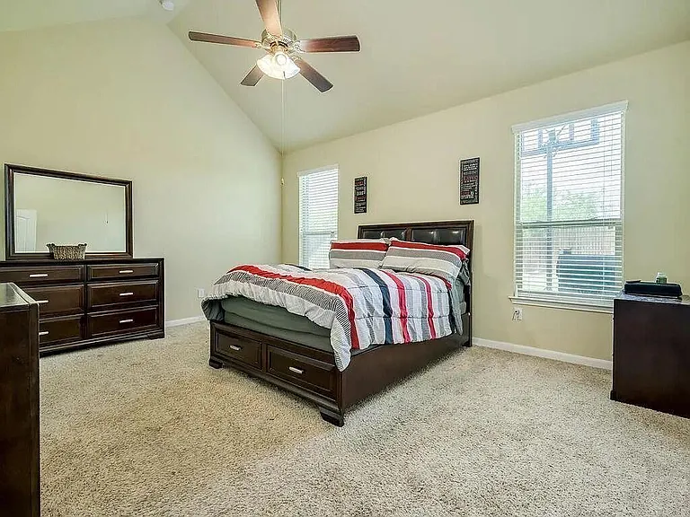 18313 Moreto Loop — Photo 13