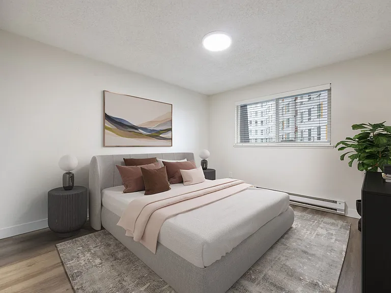 Burnett on the Park Apartments — Photo 5