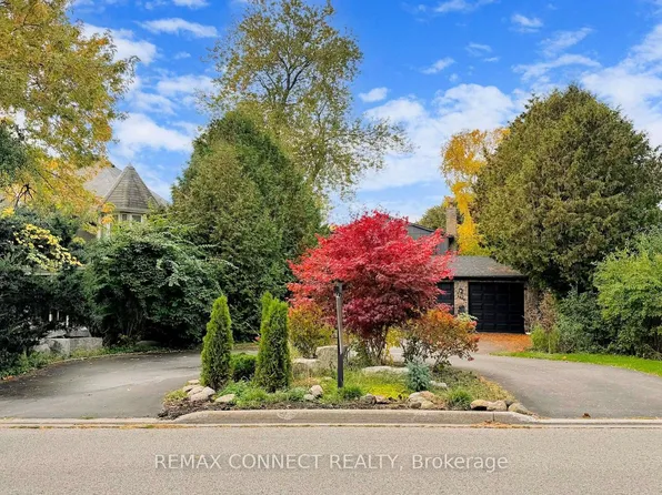 1406 Old Forest Rd, Pickering, ON L1V 1N7