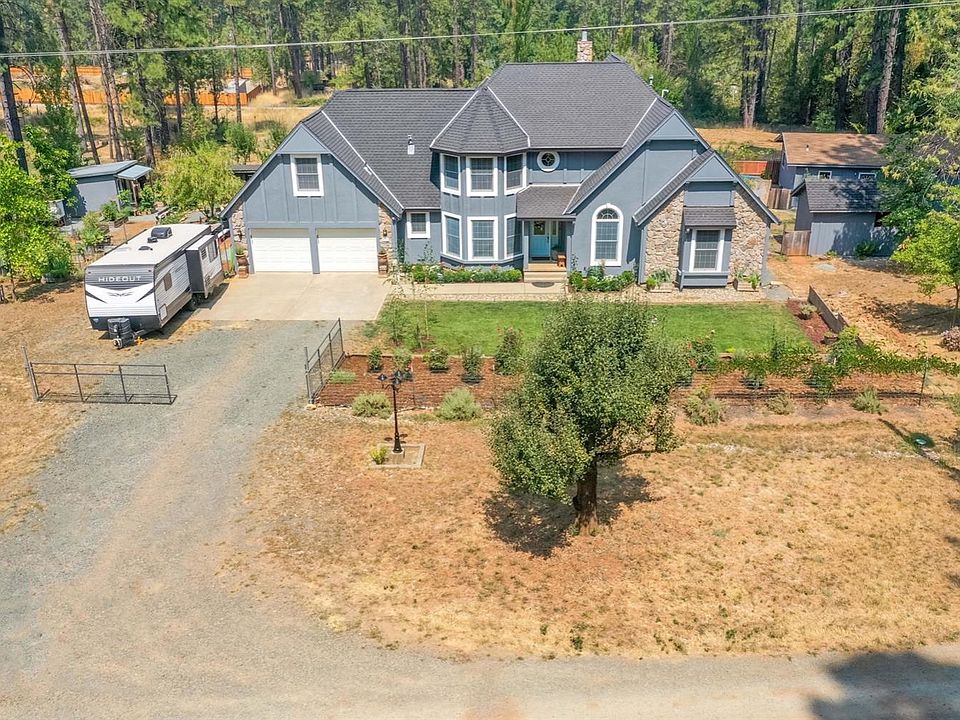 1st image of 9081 Seven Springs Trl