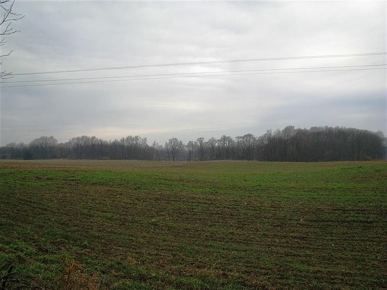 2nd image of 9325 E Xy Ave
