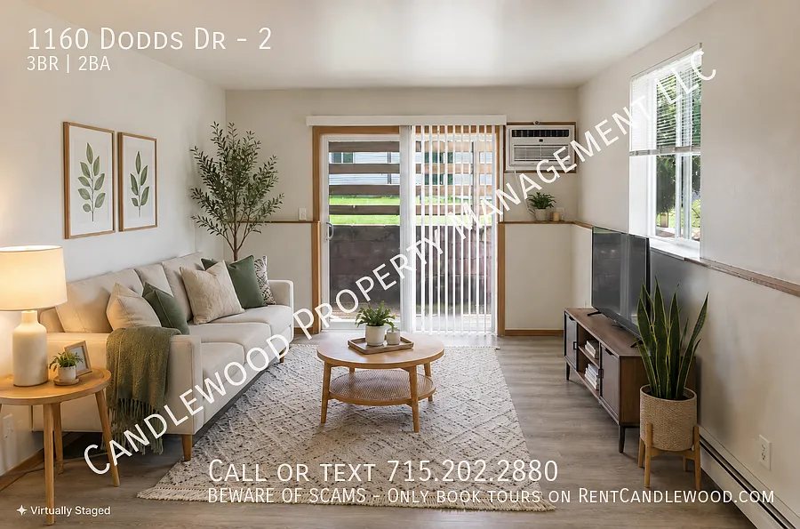 Pet Friendly 3 Bedroom 1.5 Bathroom Apartment w/ Garage Available Now! — Photo 2