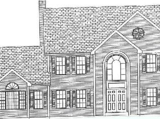 23 E Marlin Rd, Newtown, CT 06470