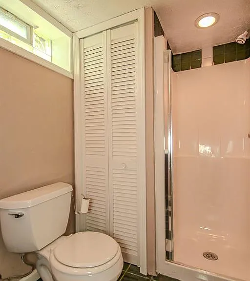 12433 Webster Rd — Photo 48