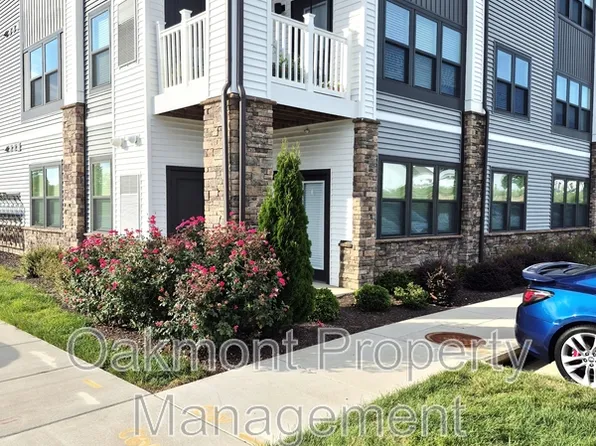 3700 Maze Runner Dr APT 102, Midlothian, VA 23112