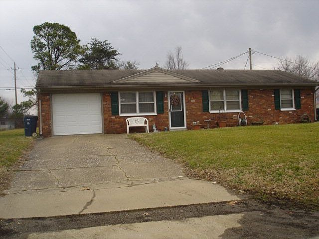 1st image of 4925 Sturbridge Pl