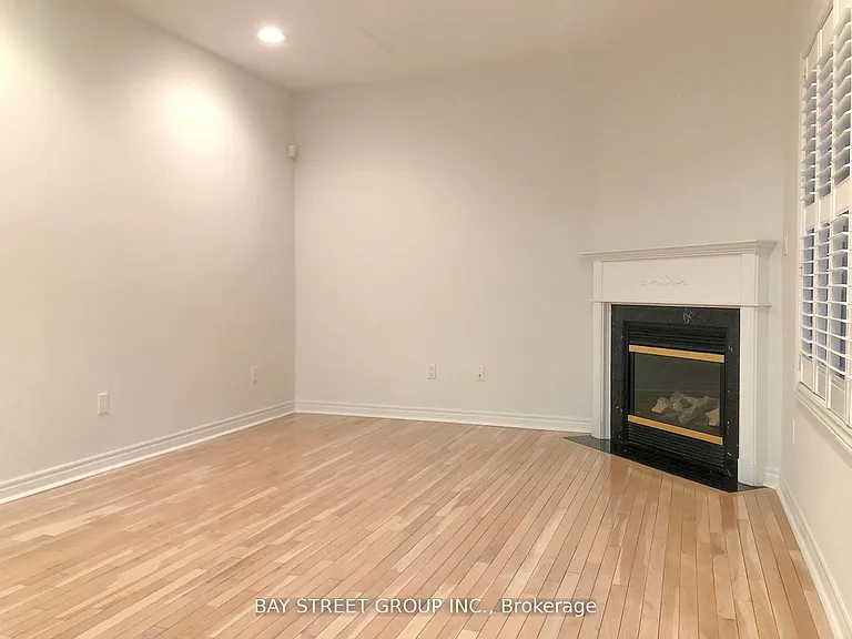 13 Pembrooke Rd — Photo 5