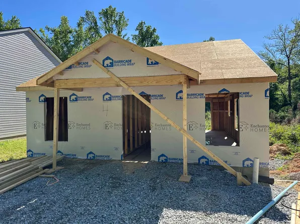 371 Waters Rd, Inman, SC 29349