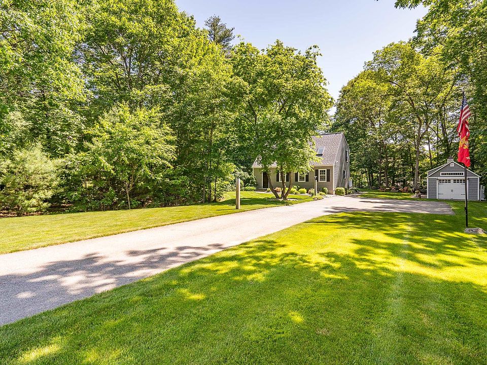 21 Brown Hill Road, East Hampstead, NH 03826 | Zillow