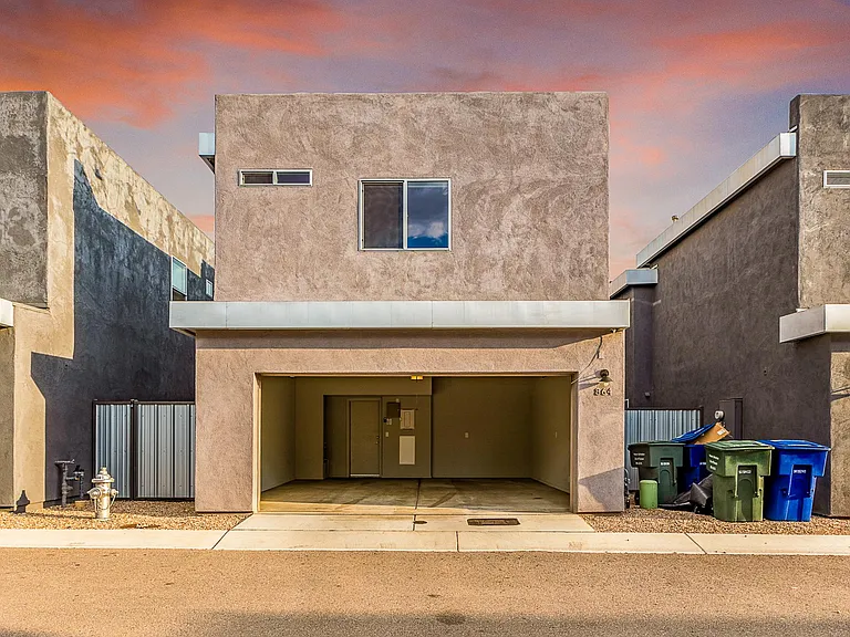 864 E Park Modern Dr — Photo 30