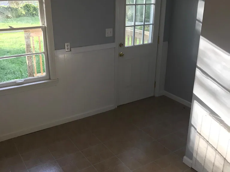 13100 Ashlawn Dr — Photo 10