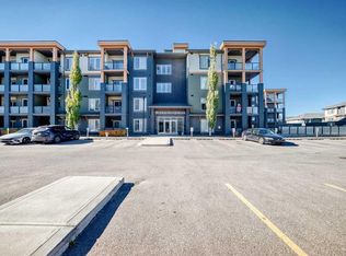 150 E Auburn Meadows Mnr SE #305, Calgary, AB T3M2S6