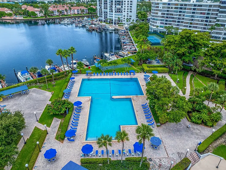 600 Three Islands Blvd #212 — Photo 34