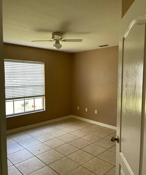 537 Pintail Cir — Photo 18