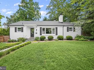 5219 Belvoir Dr, Bethesda, MD 20816