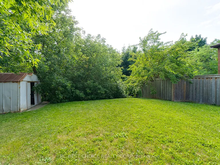 45 Mayall Ave #LOWER — Photo 41