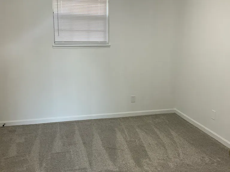 1020 E Main St #22 — Photo 9