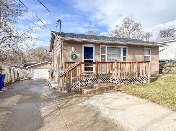 1105 Johnson St, Des Moines, IA 50315