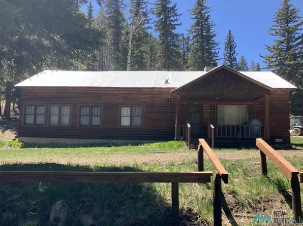 37 Calf Canyon Rd, Montezuma, NM 87731