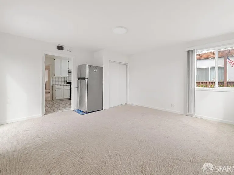85 Dorchester Dr — Photo 18