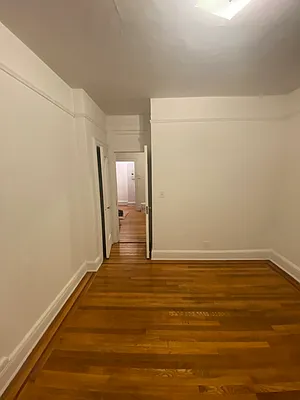 Rented by Bouklis Group | media 11